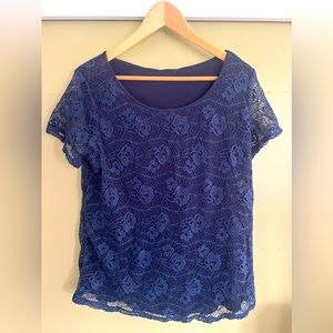Leo & Nicole Women’s Floral Top